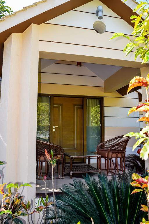 Amidhara Resort Sasan Gir Exteriör bild