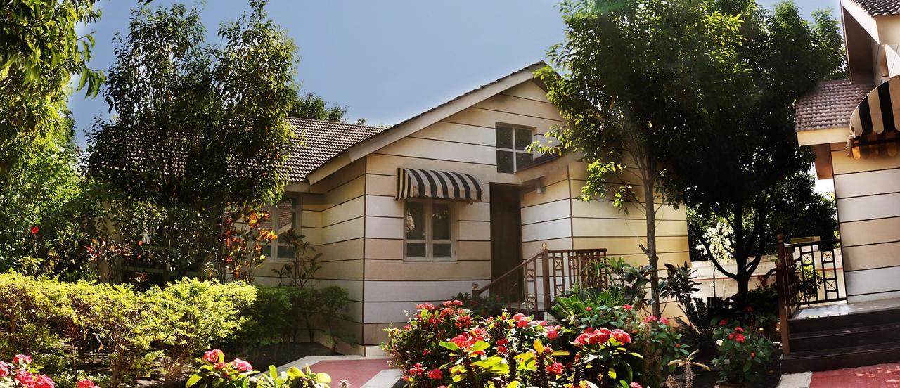 Amidhara Resort Sasan Gir Exteriör bild
